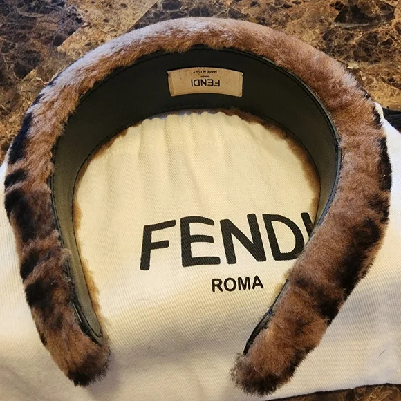 GORGEOUS - Fendi FF, Zucca Shearling, Brown and Black Headband - Picture 5 of 9
